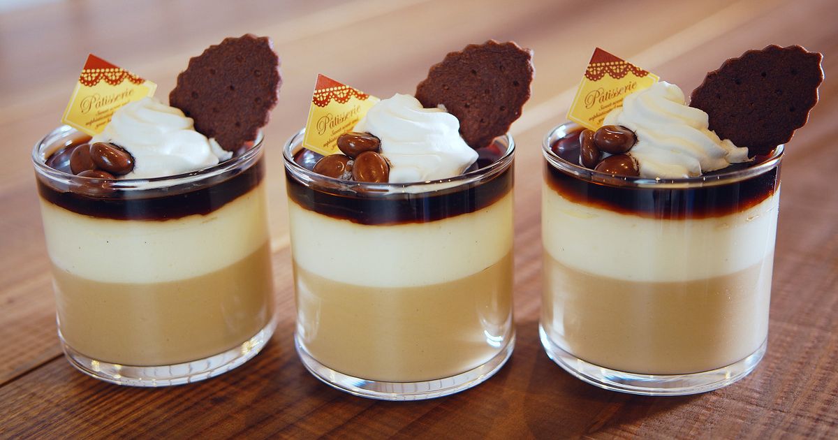 ムース バニラ＆コーヒームースのグラスデザート by FumieT 【クックパッド