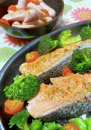 レンジで簡単鮭のハーブ焼き　ズボラ料理-レシピのメイン写真