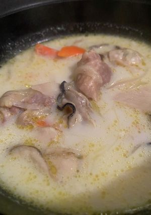 牡蠣と鶏もものミルクスープ-レシピのメイン写真