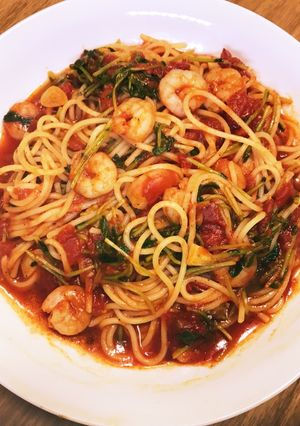 海老と豆苗のトマトパスタ-レシピのメイン写真