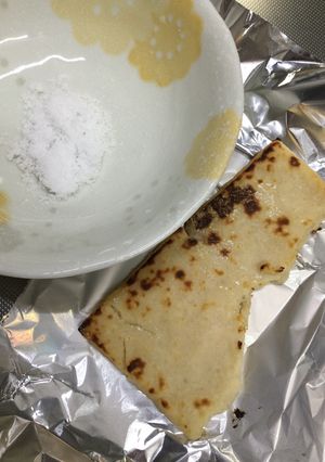 酒粕を焼いて砂糖をつけて食べました-レシピのメイン写真
