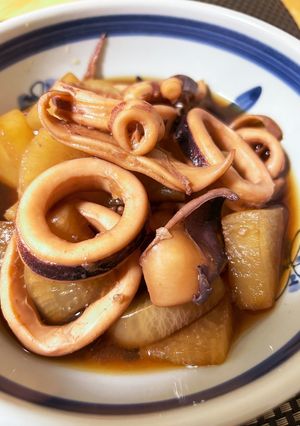 醤油麹でイカと大根の煮物-レシピのメイン写真