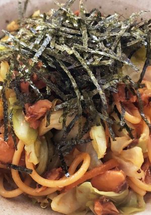 サバ味噌缶とキャベツだけのスパゲッティ-レシピのメイン写真