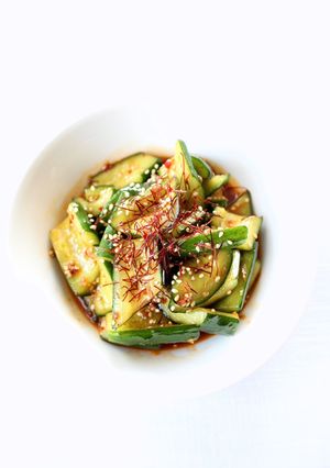ついつい食べちゃう【ピリ辛キュウリ】-レシピのメイン写真