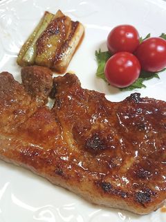 胃袋つかむトンテキ(豚ロース厚切り)-レシピのメイン写真