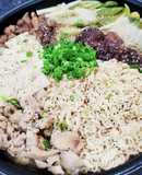 絶品！サッポロ一番塩らーめんで鳥塩鍋！