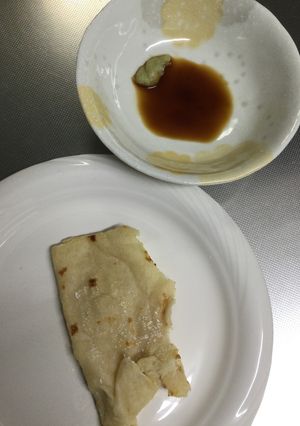 酒粕にわさび醤油をつけて食べました-レシピのメイン写真