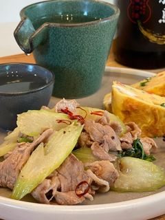 サッと出来る!セロリと豚肉の中華風炒め-レシピのメイン写真