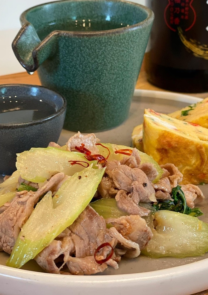 サッと出来る！セロリと豚肉の中華風炒め-レシピのメイン写真