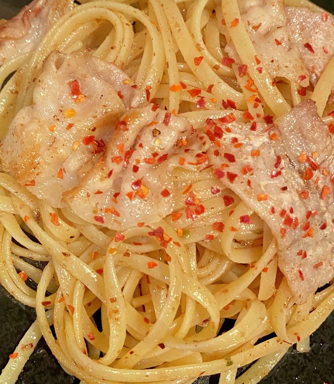 茅乃舎だしで豚バラと柚子胡椒の和風パスタ-レシピのメイン写真