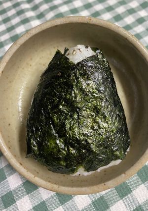 黒コショウおむすび♪-レシピのメイン写真