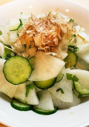 昆布茶で味付け。大根と胡瓜の浅漬け-レシピのメイン写真