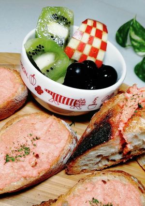 市販のパンde明太フランスパン-レシピのメイン写真