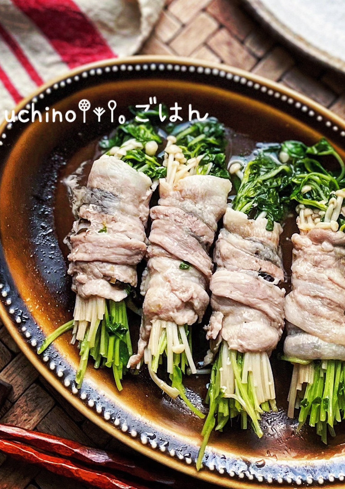 塩昆布と柚子胡椒で♪♪豆苗とえのき巻き-レシピのメイン写真