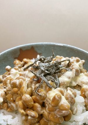 納豆＆クリチ＆塩昆布トッピングで-レシピのメイン写真