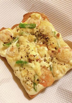 サクッと簡単！エビマヨピザトースト-レシピのメイン写真