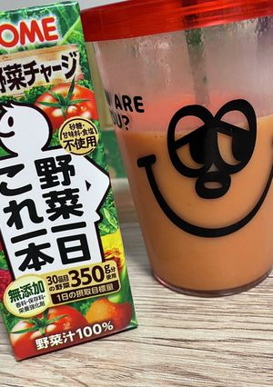 飲むヨーグルト割り野菜ジュース-レシピのメイン写真