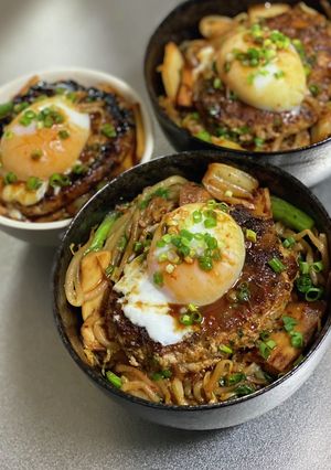 餃子より簡単美味い？！キムチ餃子丼✨-レシピのメイン写真