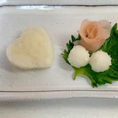 รูปของ 大根おろしでアート クッキーの型を使って