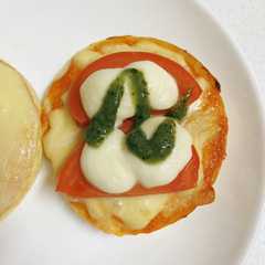 イングリッシュマフィンで簡単オシャレ朝食-レシピのメイン写真