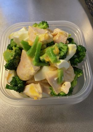サラダチキンとブロッコリーのサラダ-レシピのメイン写真