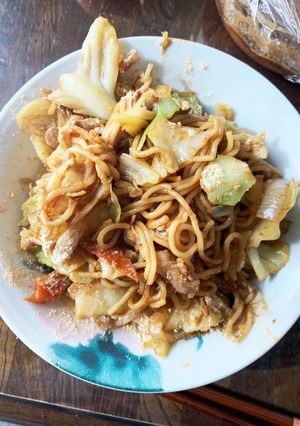 お一人様！市販の焼きそばにさっぱり隠し味-レシピのメイン写真