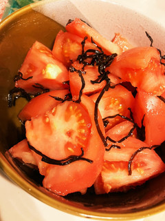 トマト塩昆布あえ-レシピのメイン写真