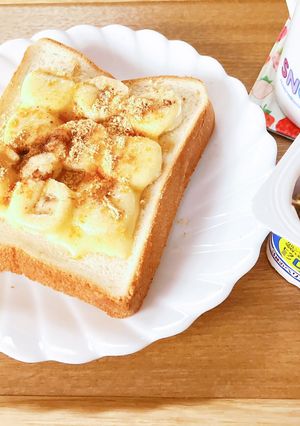 とろけるチーズバナナのスイーツ系ぱん-レシピのメイン写真