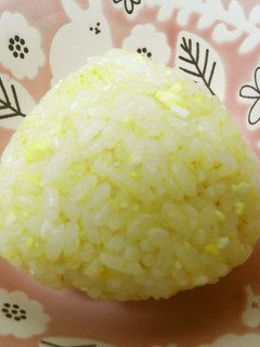 卵入りカレーおにぎり-レシピのメイン写真