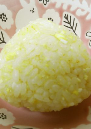 卵入りカレーおにぎり-レシピのメイン写真