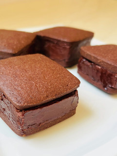 生チョコいちごサンド-レシピのメイン写真
