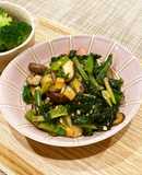 ちぢみほうれん草と椎茸炒め#ベジタリアン