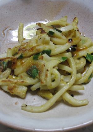 安い・旨い・簡単なニラ玉うどん-レシピのメイン写真