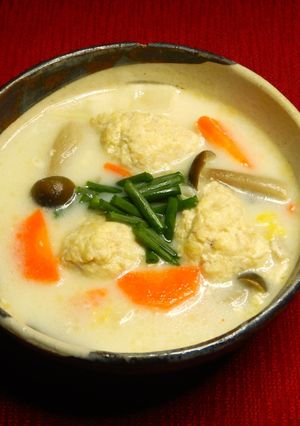 寒い日に！ワン鍋・中華鶏つくね牛乳スープ-レシピのメイン写真