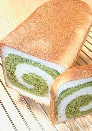 ほうれん草のぐるぐる渦巻食パン★-レシピのメイン写真