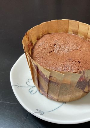 ビター板チョコでフォンダンショコラ-レシピのメイン写真