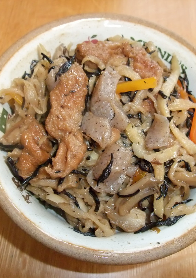 切り干し大根とあぶら麩とひじきの煮物-レシピのメイン写真