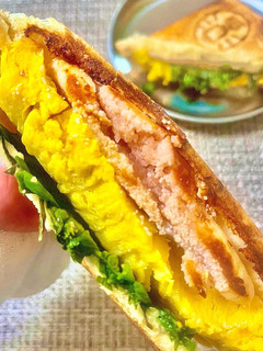 芽ねぎと玉子焼きと明太子のホットサンド-レシピのメイン写真