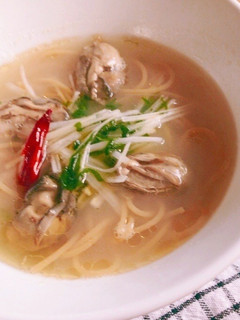 旨味たっぷり♪牡蠣のオイル漬けラーメン-レシピのメイン写真