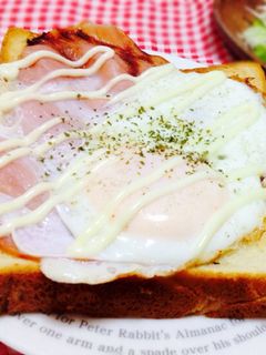 ハム目玉焼きトースト☆-レシピのメイン写真