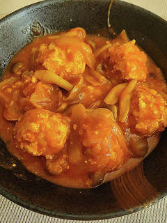 鶏団子とシメジの和風トマト煮-レシピのメイン写真