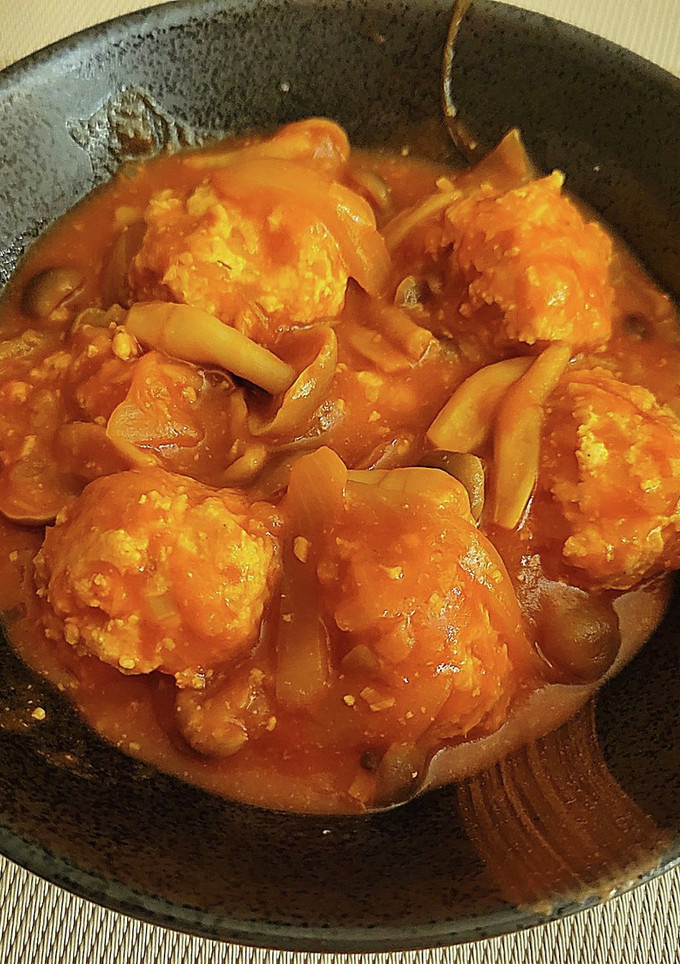 鶏団子とシメジの和風トマト煮-レシピのメイン写真
