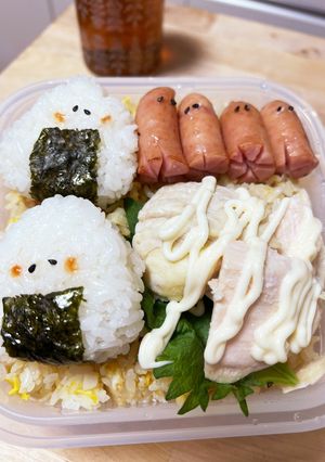 卵とカニカマの中華炒飯☆蒸し鶏入り弁当-レシピのメイン写真