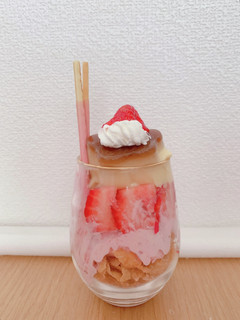 おうちカフェ☆ 〜いちごパフェ〜-レシピのメイン写真