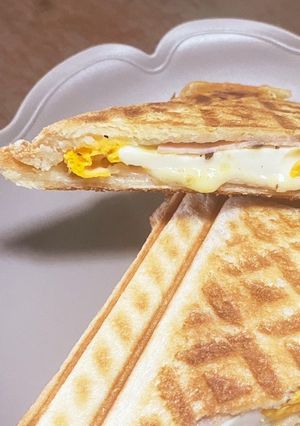 たまごハムチーズ★ホットサンド-レシピのメイン写真