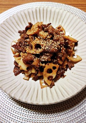 ヨウサマの減塩牛肉と蓮根の炊き合わせ-レシピのメイン写真