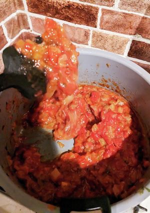 ゴロゴロ食感の常備用万能トマトソース-レシピのメイン写真
