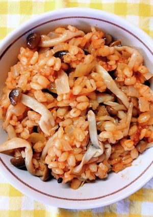 しめじ 玉ねぎの 洋風 炊き込みご飯✾-レシピのメイン写真