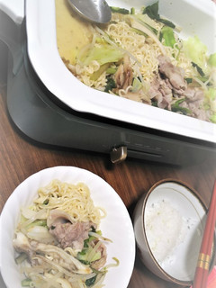 野菜たっぷり塩ラーメン鍋♡-レシピのメイン写真