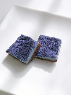 青い生チョコレート【バタフライピー】-レシピのメイン写真